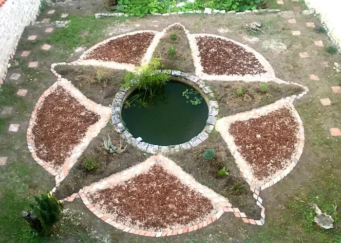 Bed & Breakfast La Belle Etoile 3*